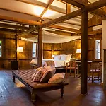Sala Lodges