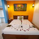 Plumeria Hotel & Spa