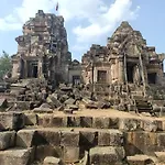 Road Riders Cambodia Guesthouse