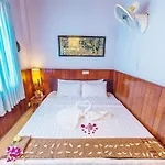 Travellerhome Angkor Guesthouse