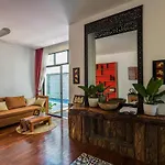 Boravin House