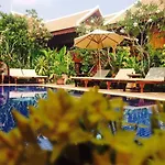 Malu Khmer Villa