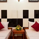 Botoum Hostel