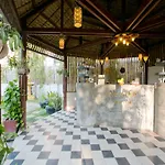 Tropical Boutique Spa