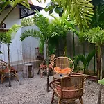 Happy Hippies Hostel
