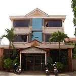 Molina Village