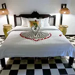 Petit Villa Boutique & Spa
