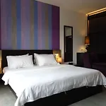 Men S Resort And Spa - Caters To Gay Men