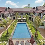 S.R Sofia Villa Hotel