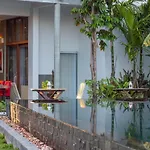 Isann Villa