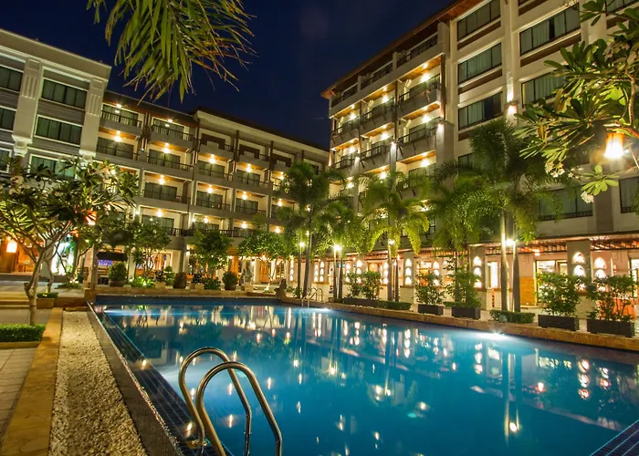 Royal Empire Hotel