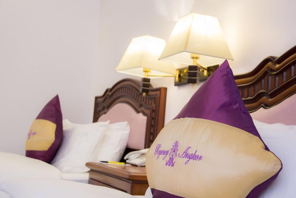 Hotel Regency Angkor 5*