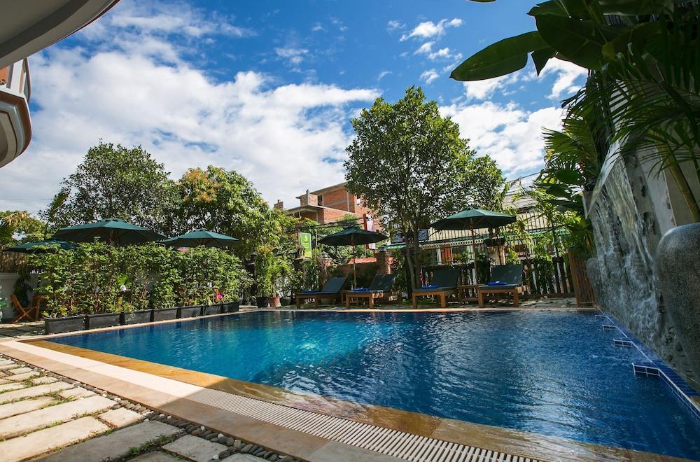 Friendly Angkor Boutique
