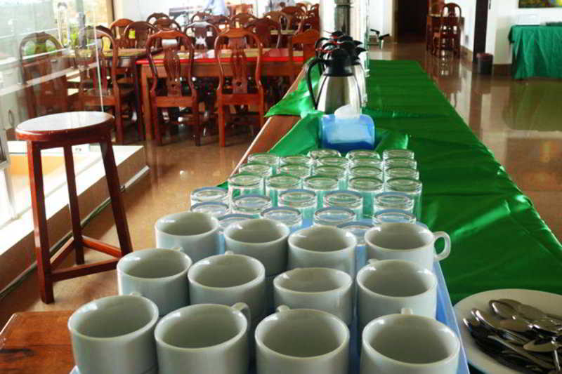 Mae Yu Lim Boutique