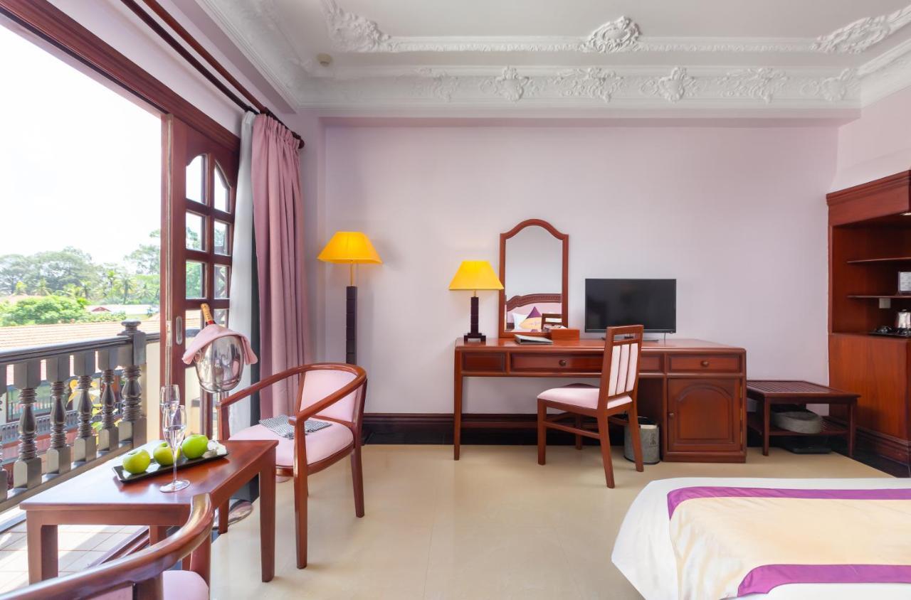 Regency Angkor Hotel 5*