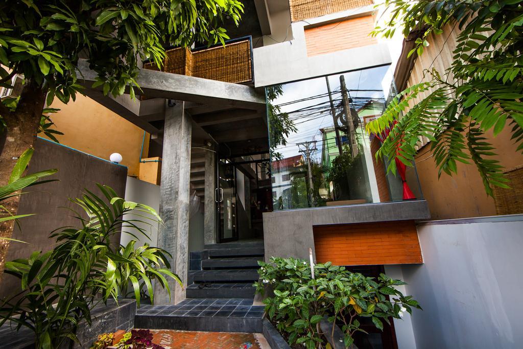 Pura Vida Boutique & Hotel 4*