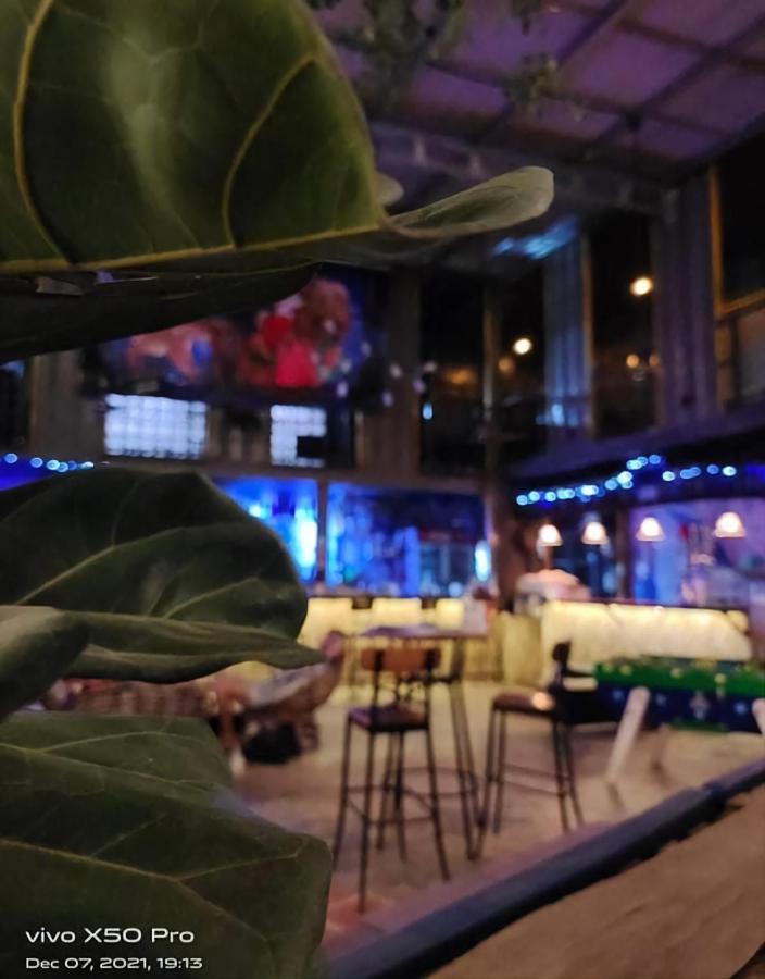Hostel Revolution Siem Reap