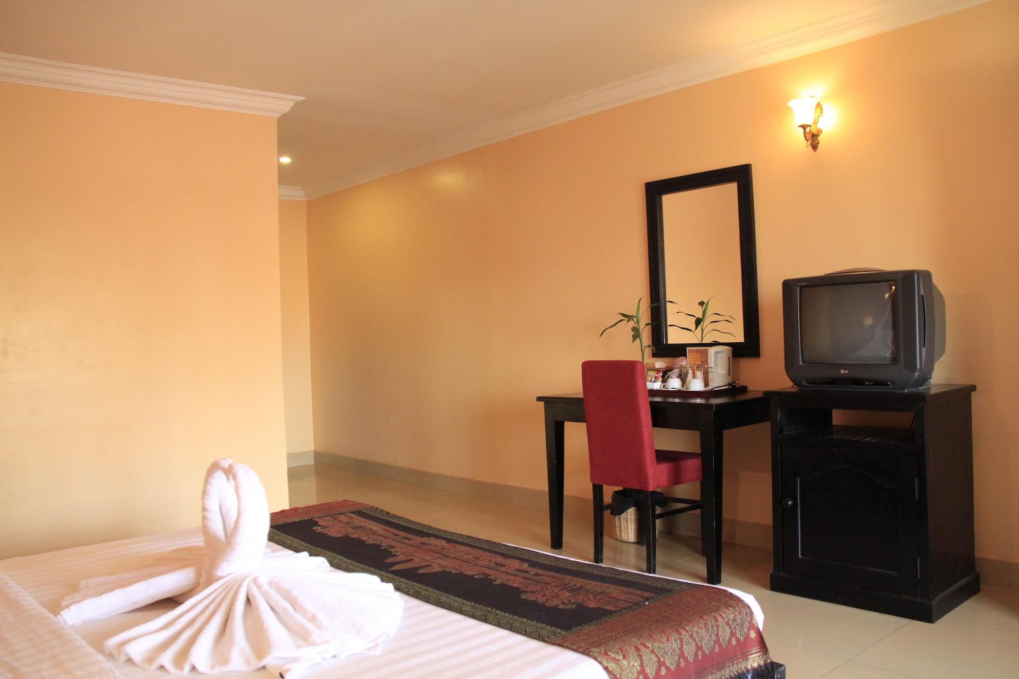 Mekong Angkor Palace Hotel 4*