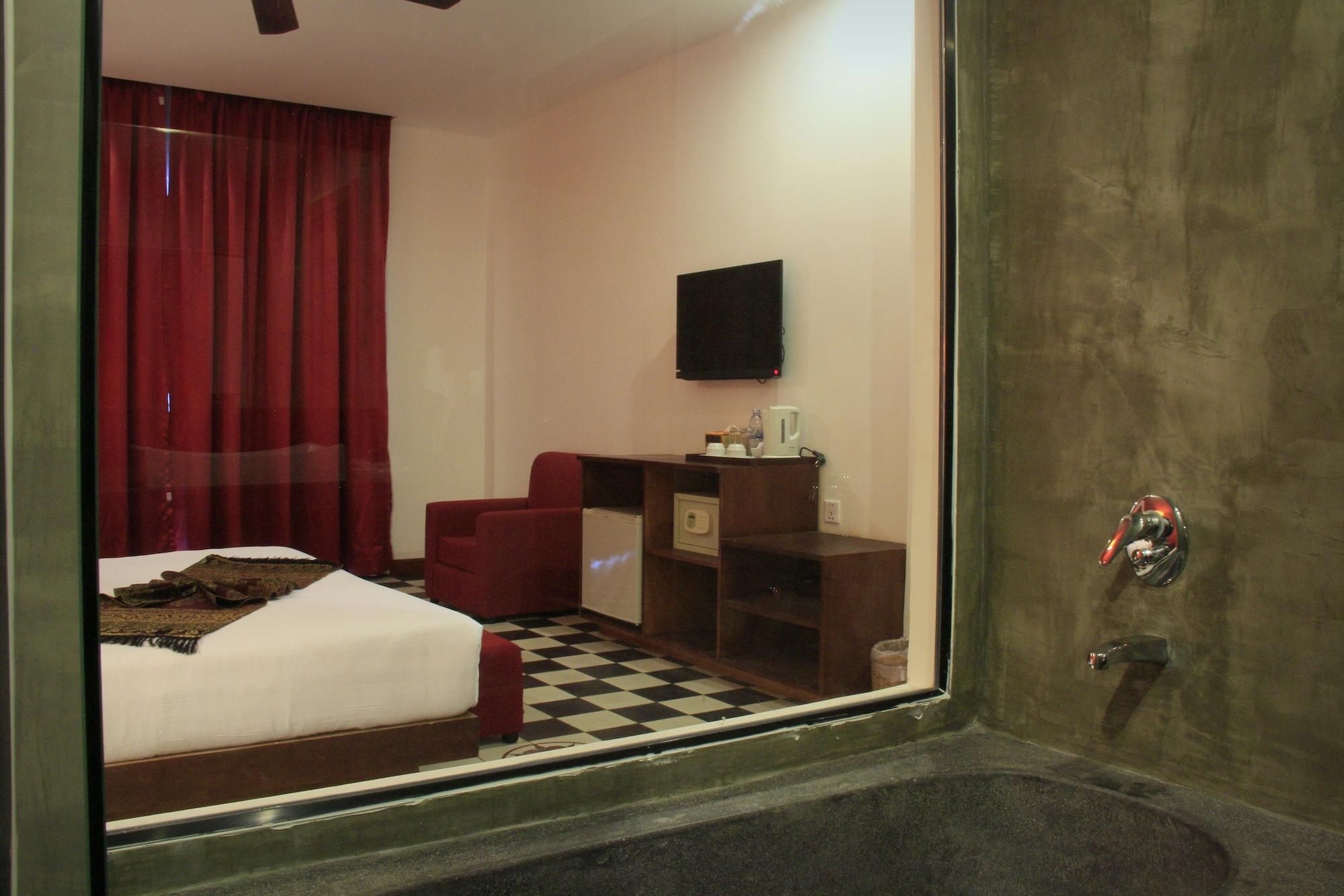 Mekong Angkor Palace Hotel 4*