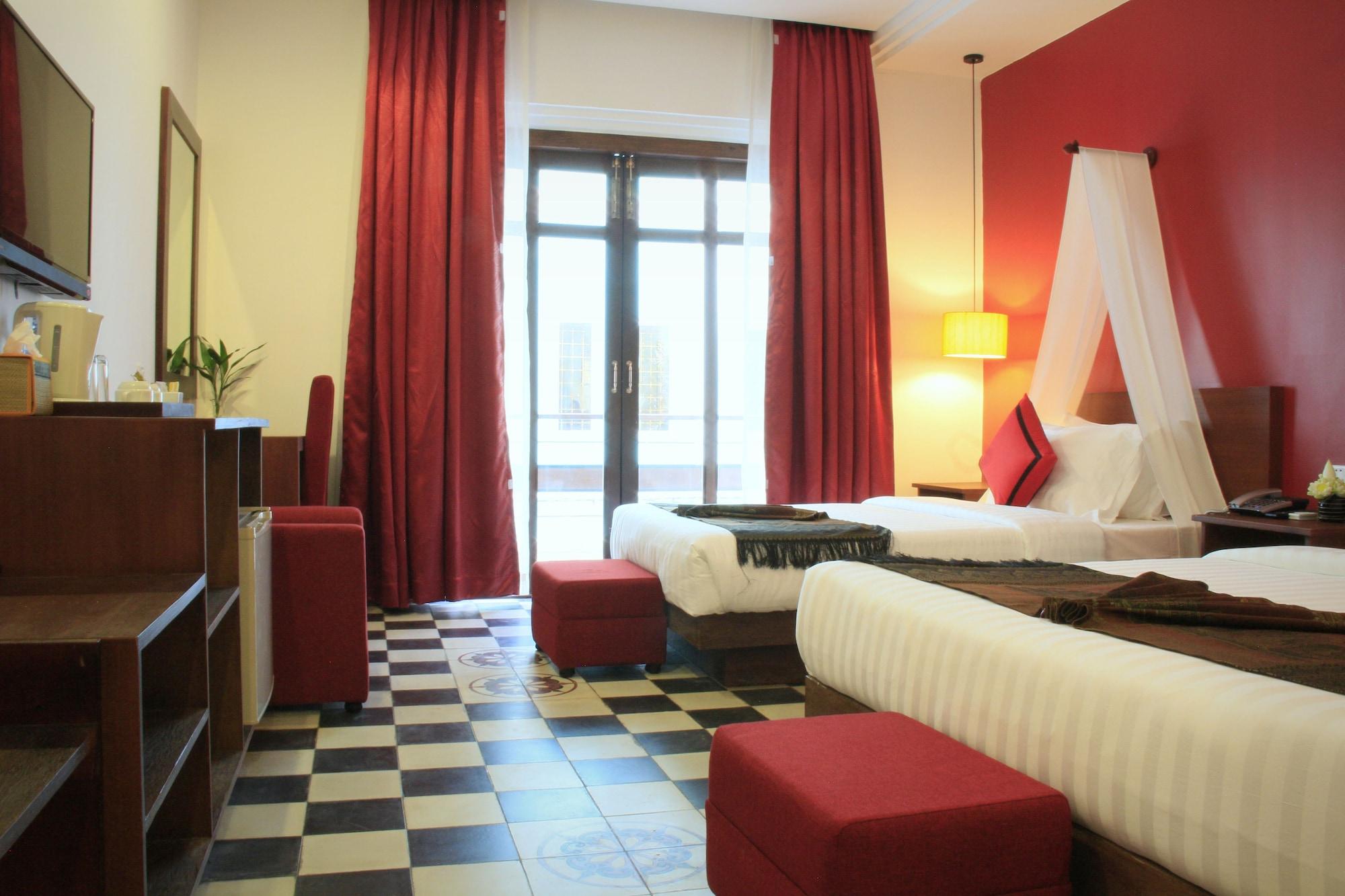 Mekong Angkor Palace Hotel 4*