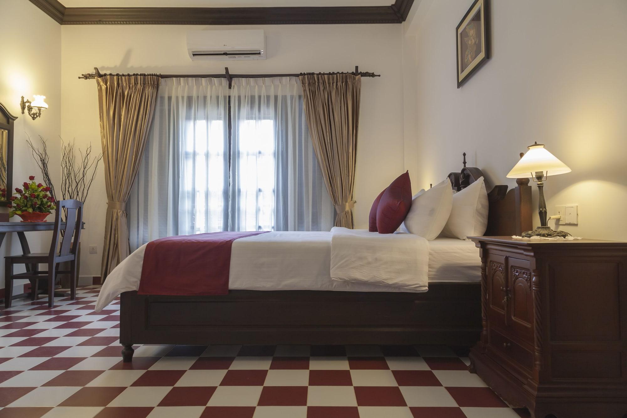 Hotel Chateau D'angkor La 4*