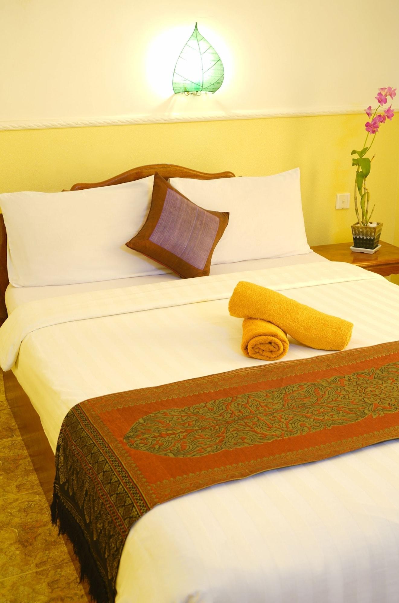 Hotel Paris Angkor Hotel
