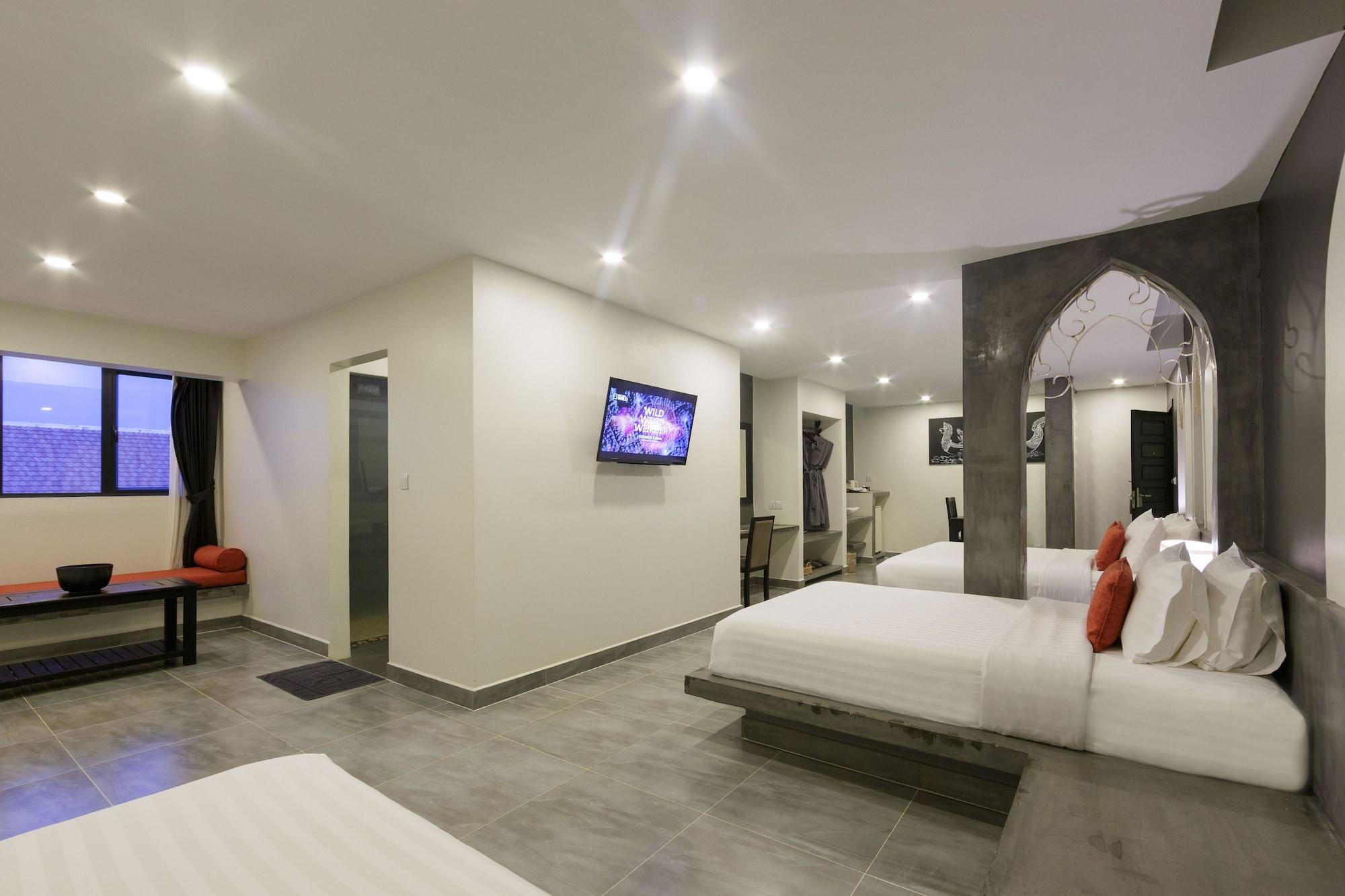 Central Suite Residence 4*