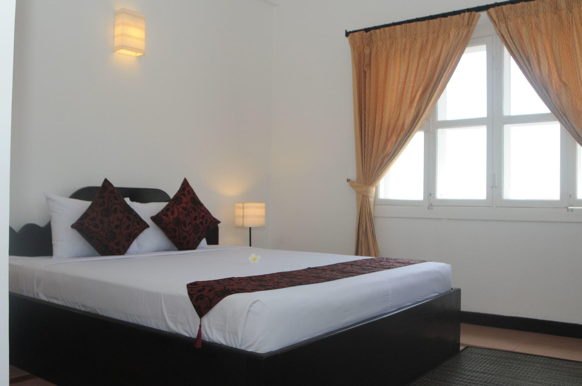 Hotel The Frangipani Ii