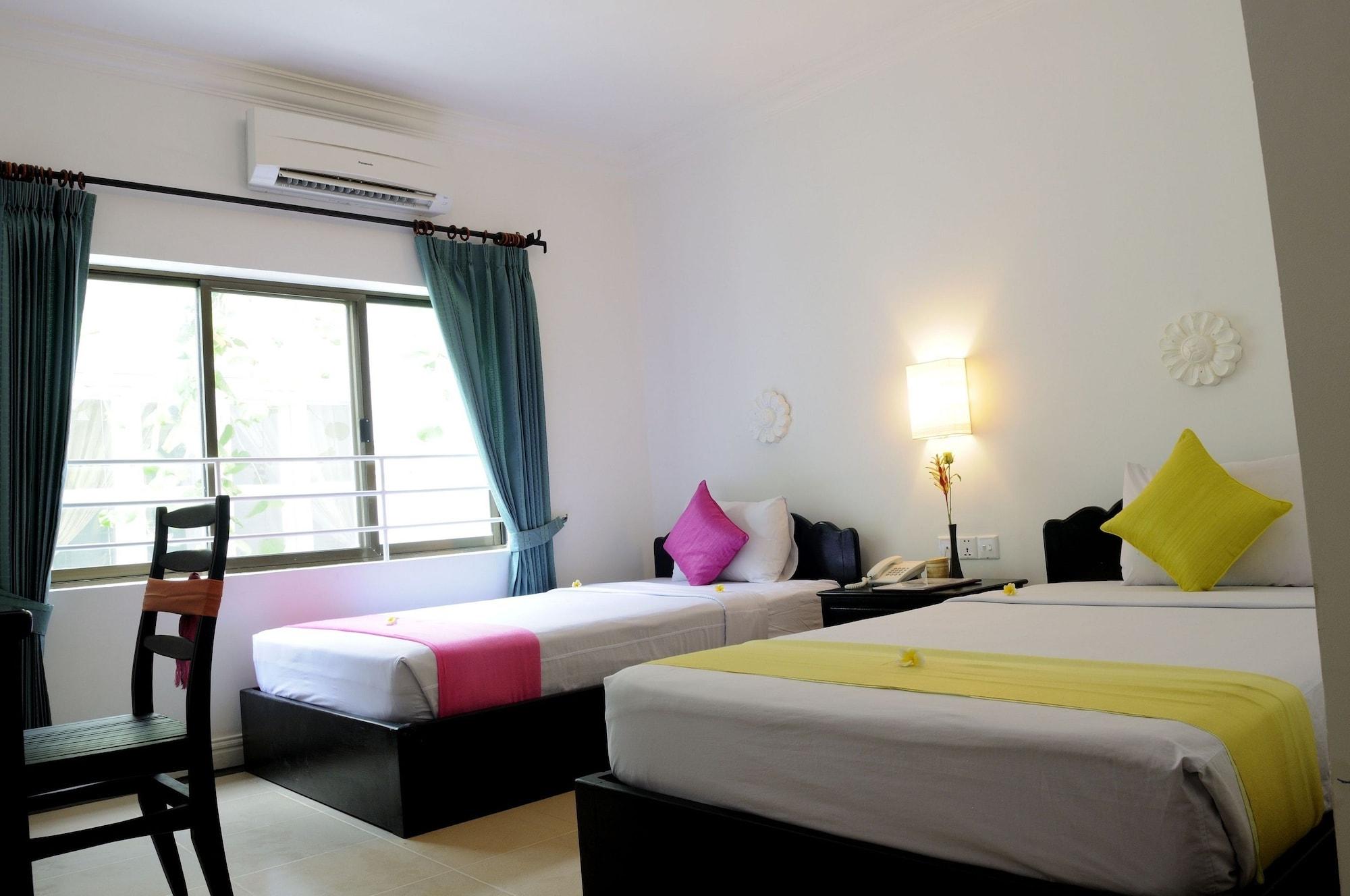 The Frangipani Ii Hotel 4*