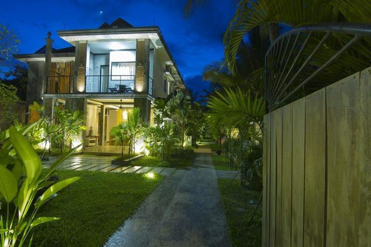Apsara Suorkear 4*