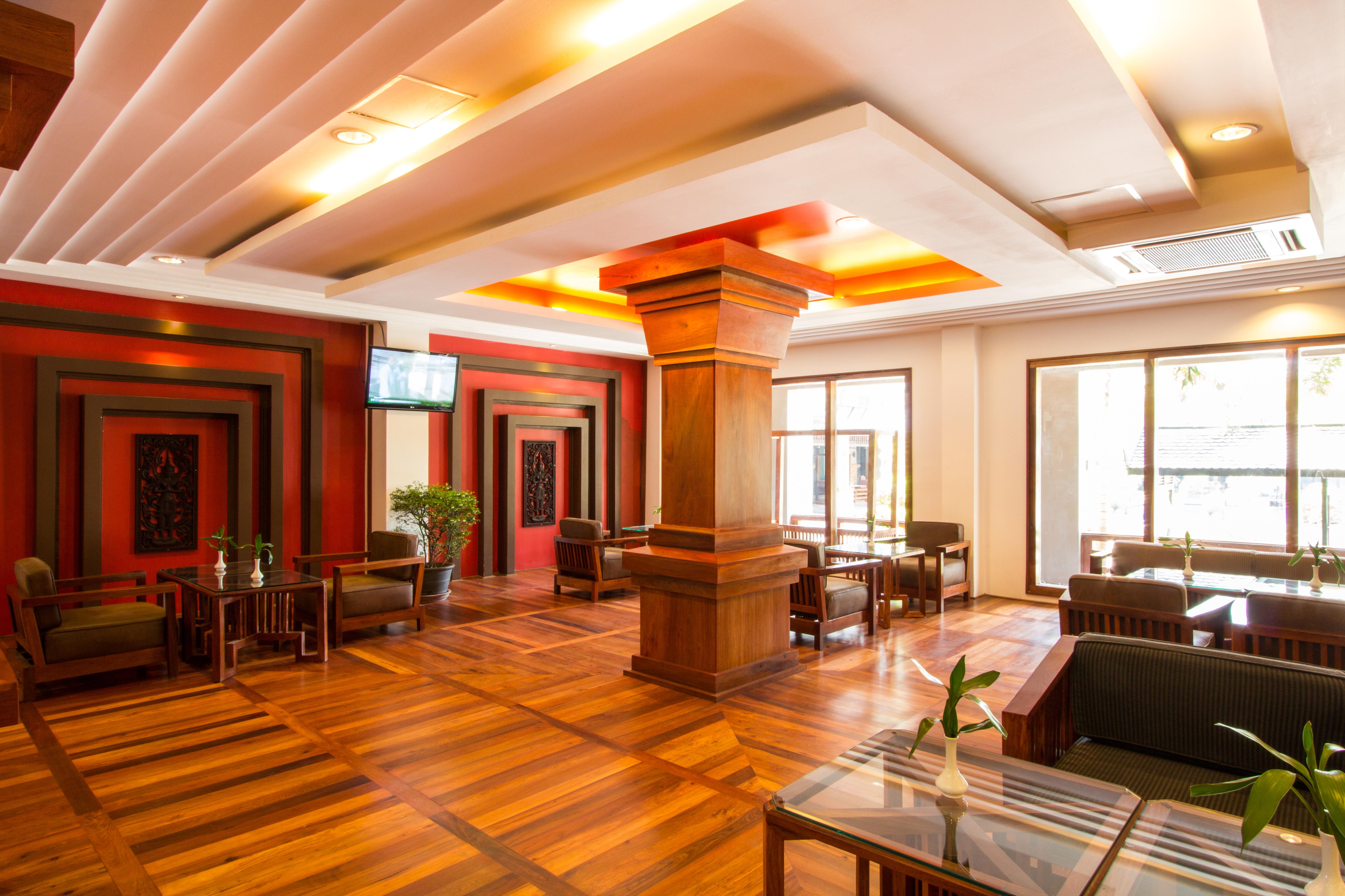 Hotel Royal Empire 4*