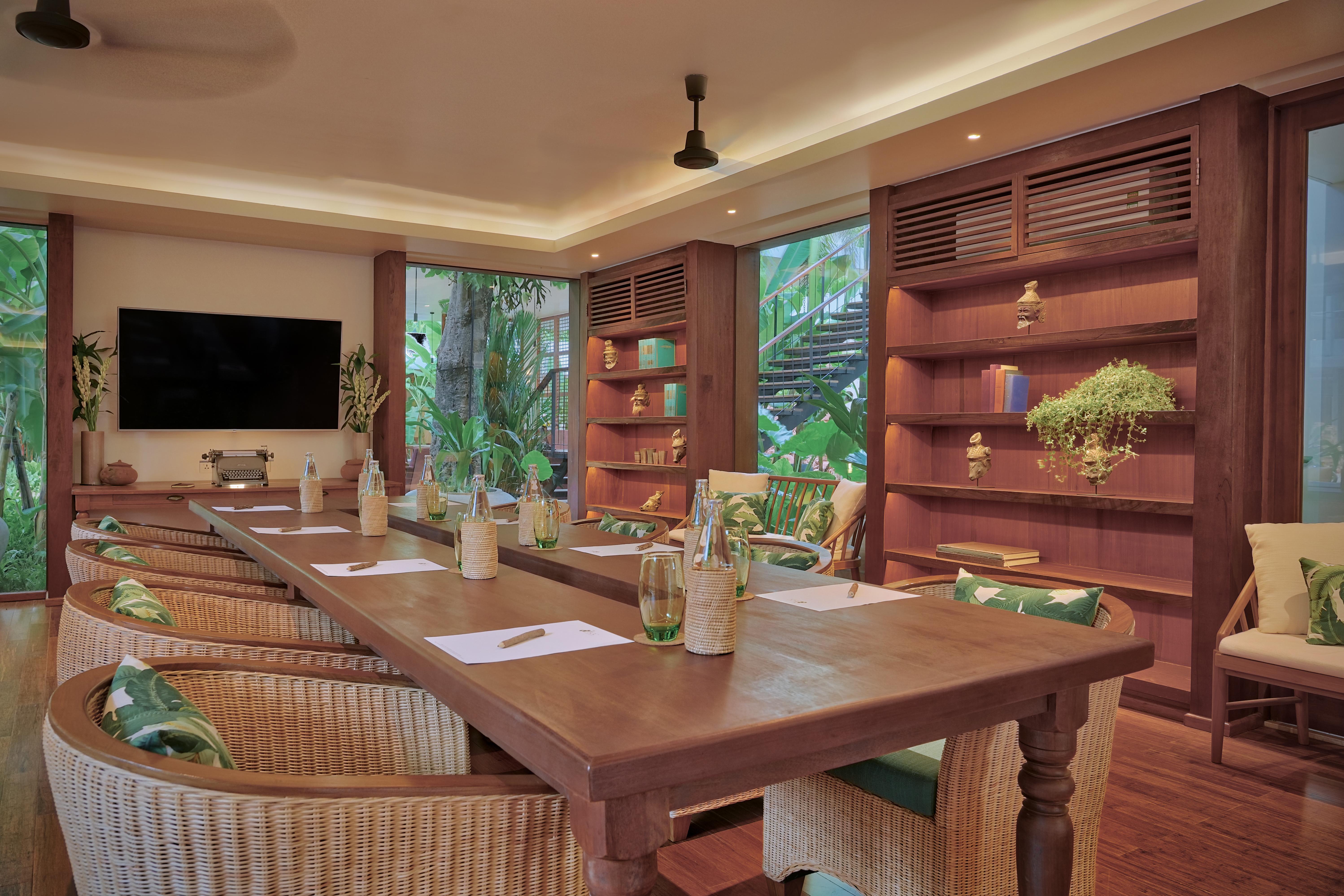 Hotel Fcc Angkor By Avani 5*