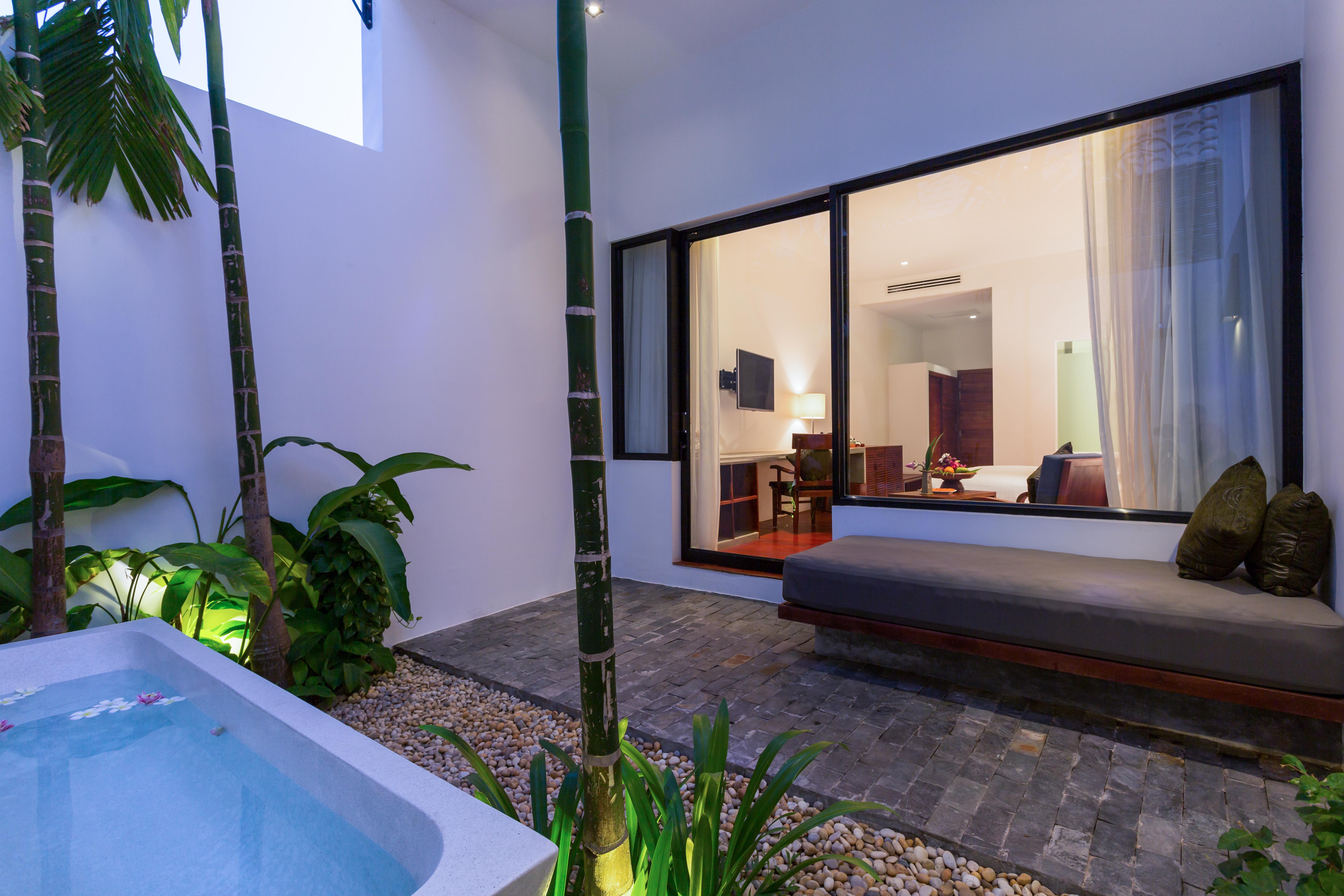 Lynnaya Urban River 5* Siem Reap