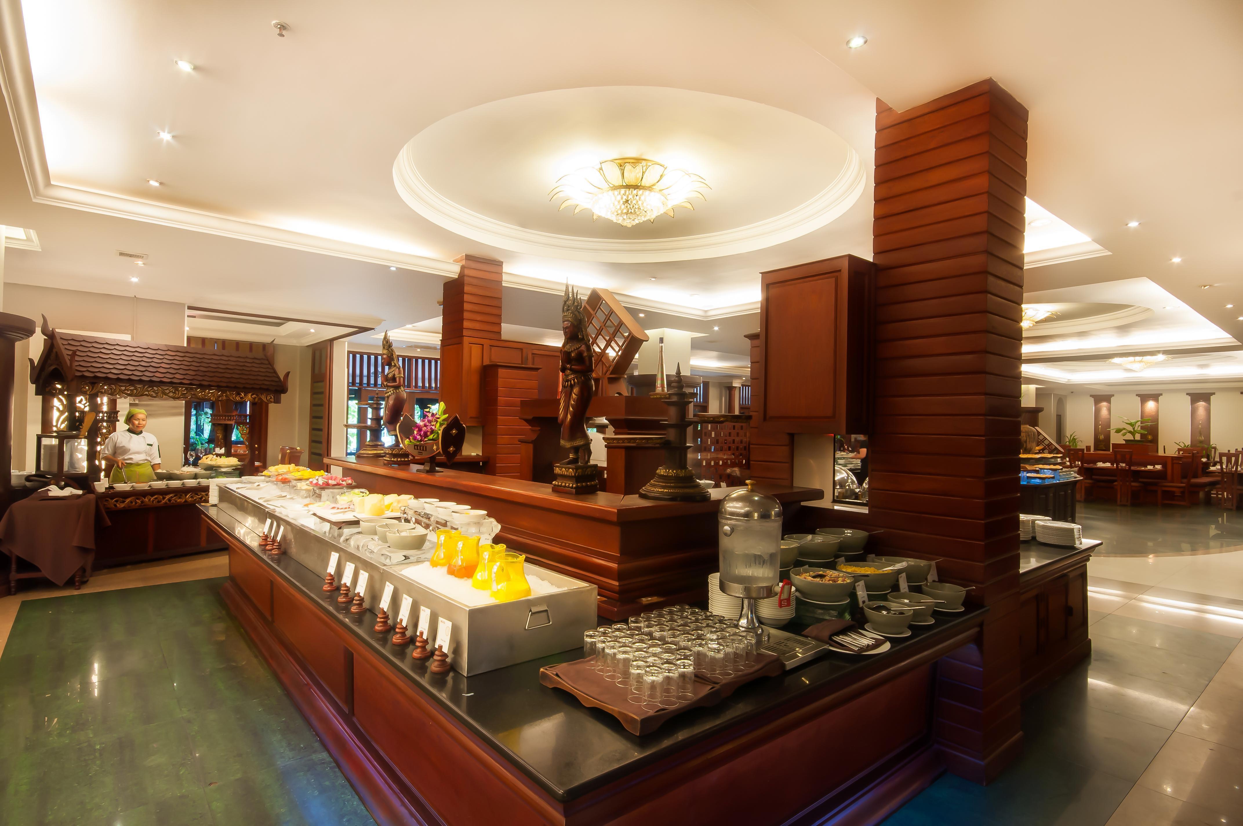 Borei Angkor & 5*