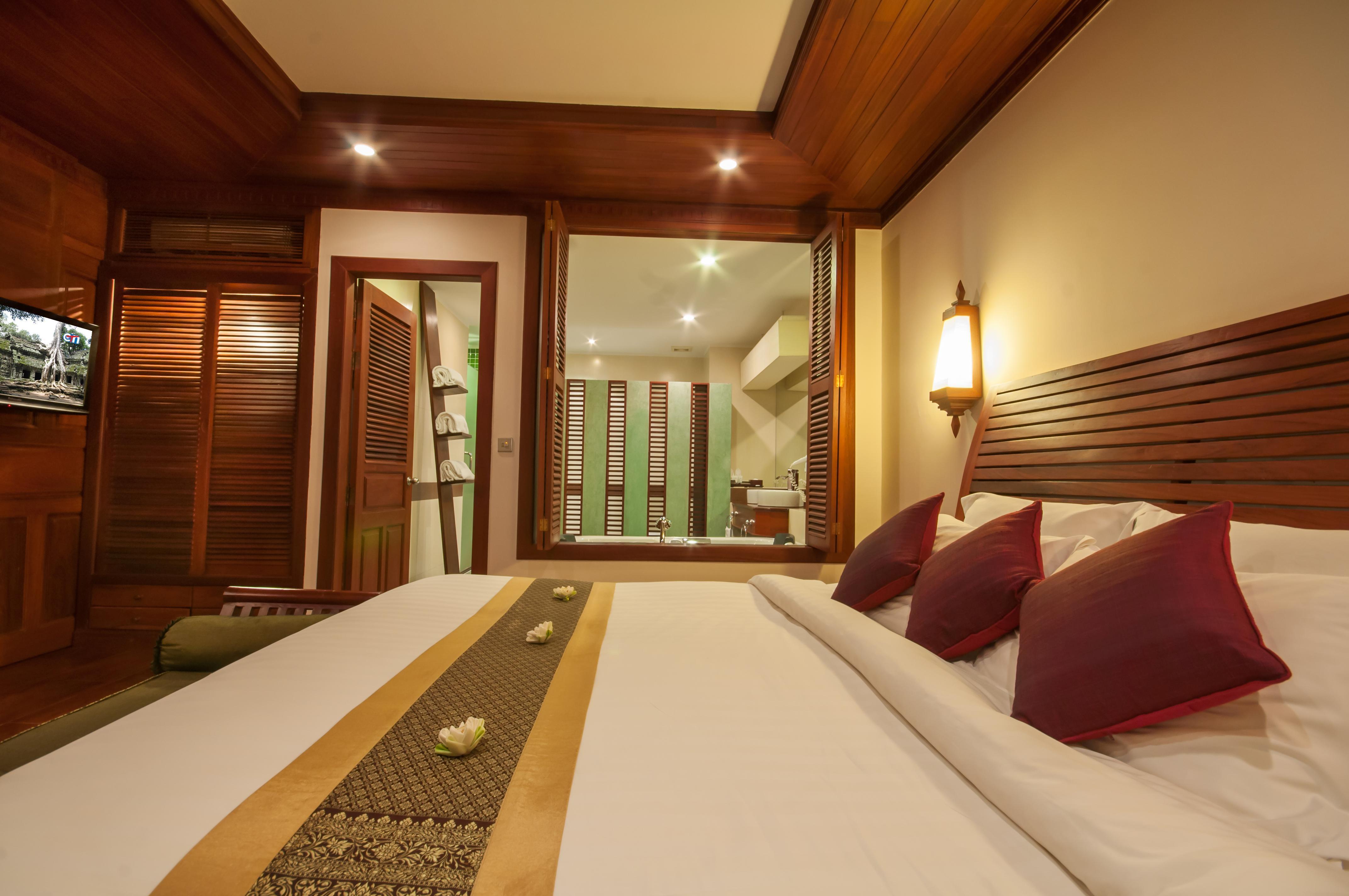 Borei Angkor & 5* Siem Reap