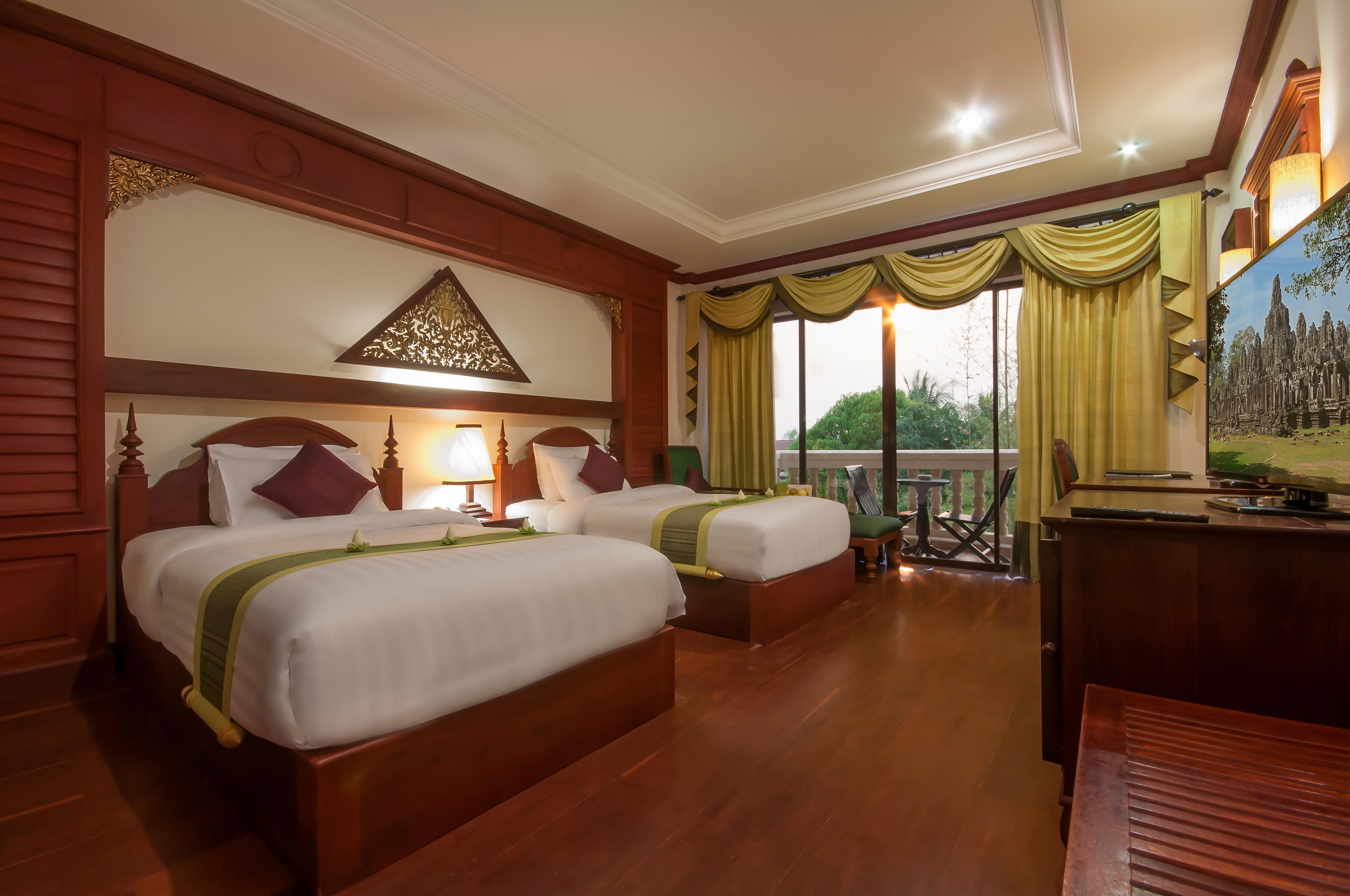 Borei Angkor & 5* Siem Reap