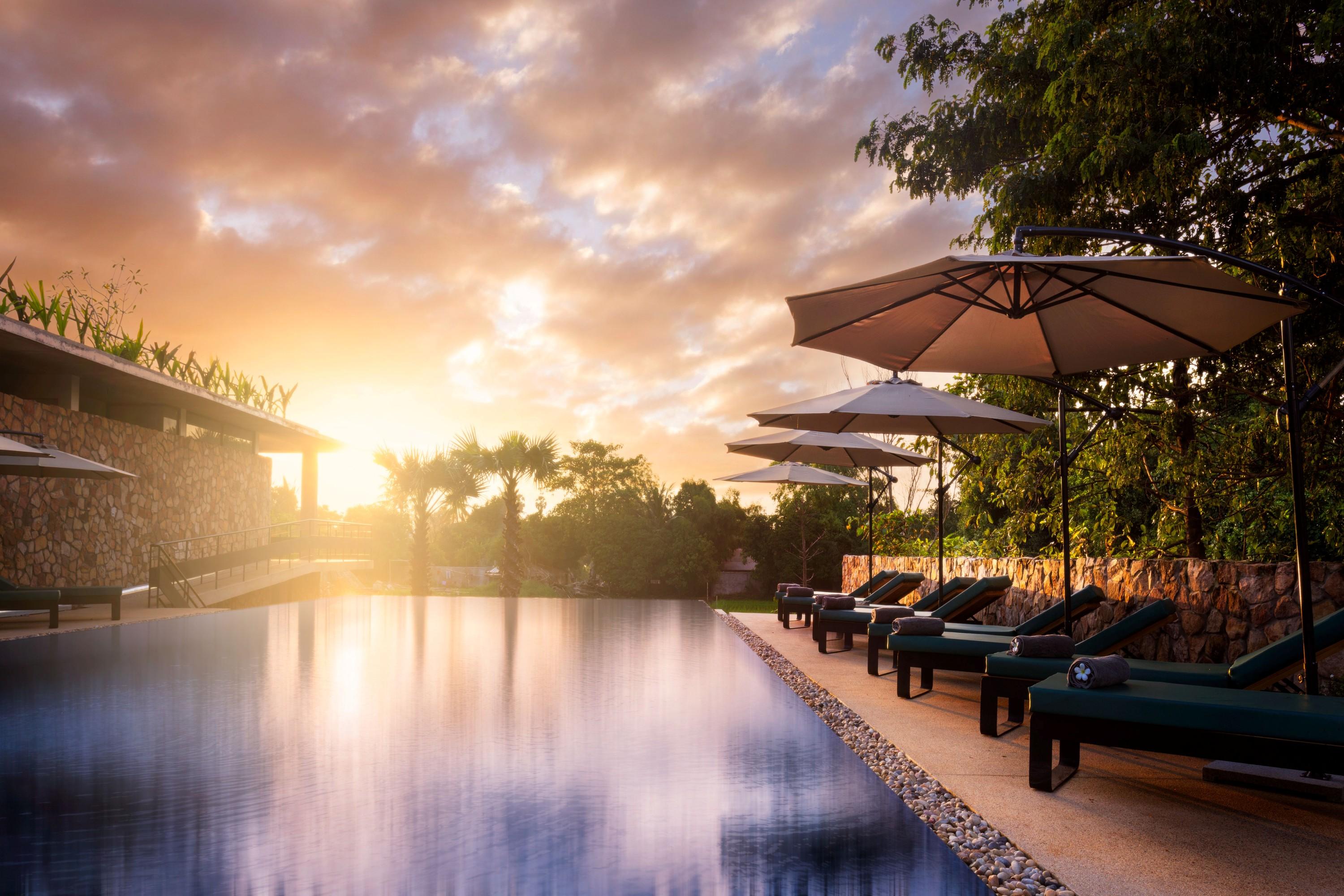 Hotel Hillocks & 5*