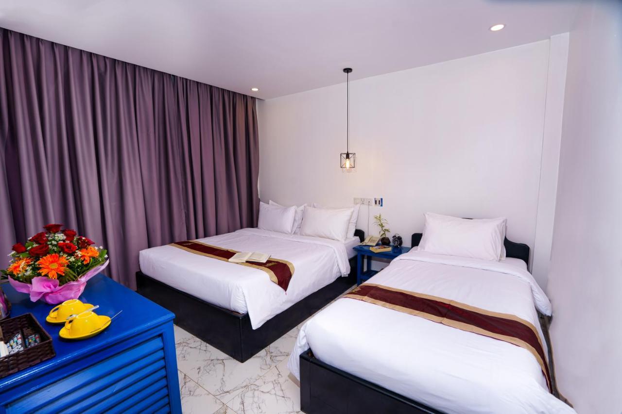 Hotel The Rabbit Hole & 3*