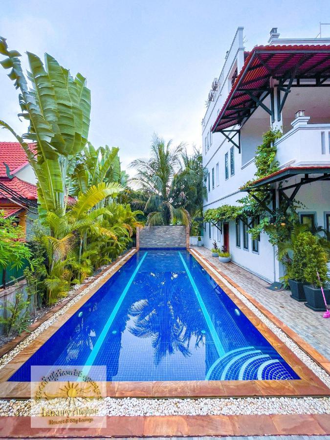 Luxury Angkor & Sky Lounge Hotel Siem Reap