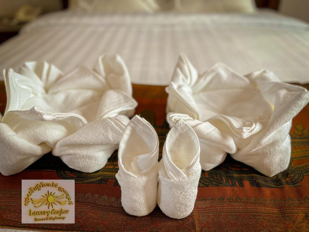 Luxury Angkor & Sky Lounge 4*