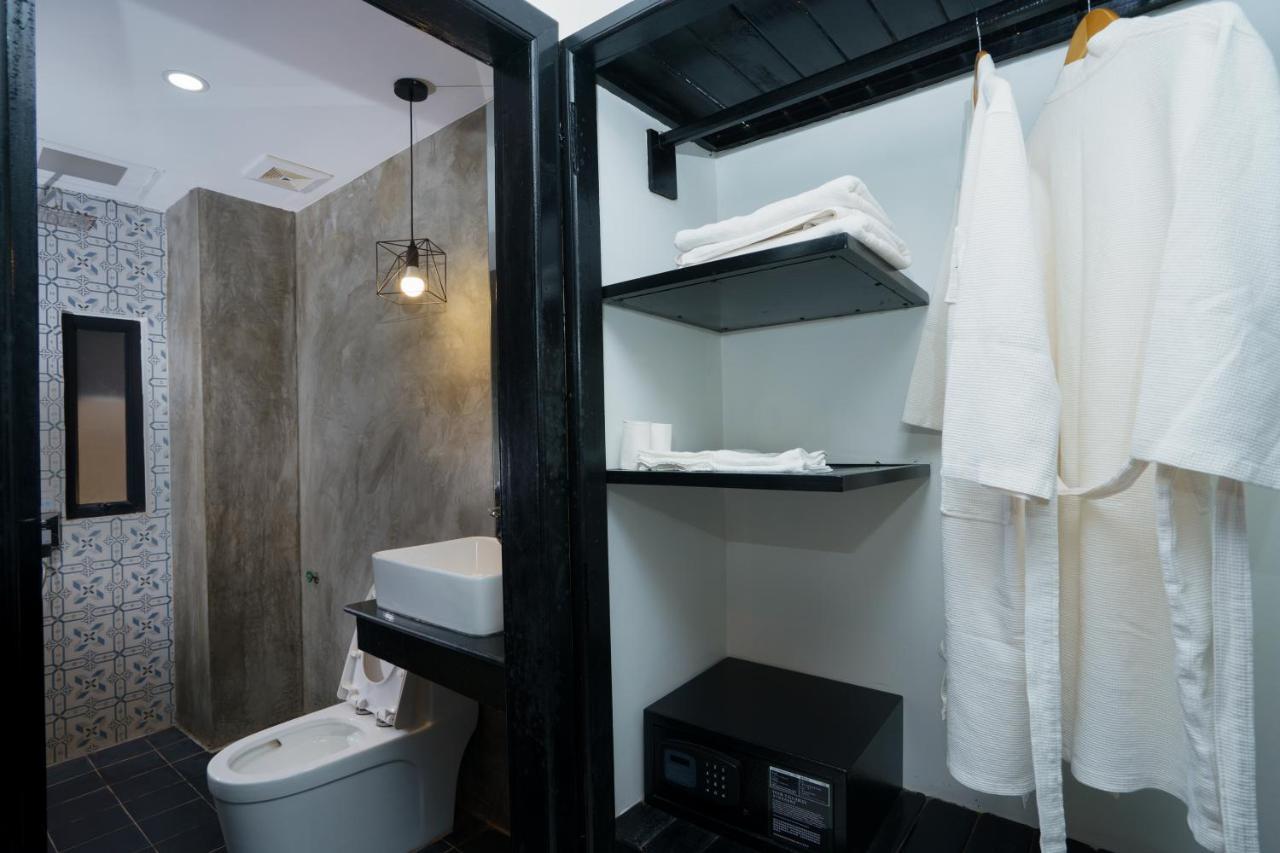 Hotel The Rabbit Hole &