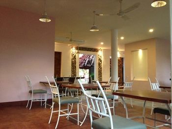 Charming Angkor & Hotel 4*