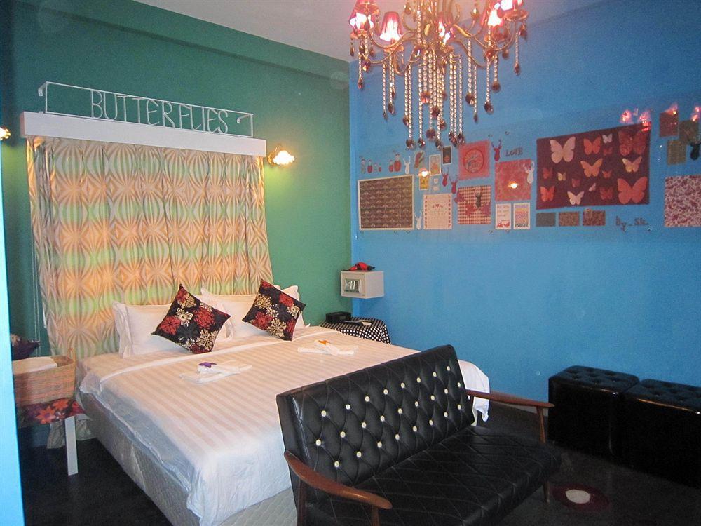 White Rabbit (adults Only) Siem Reap