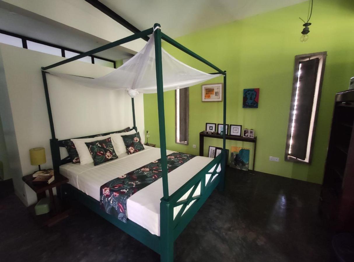 Biệt thự Redbox House
