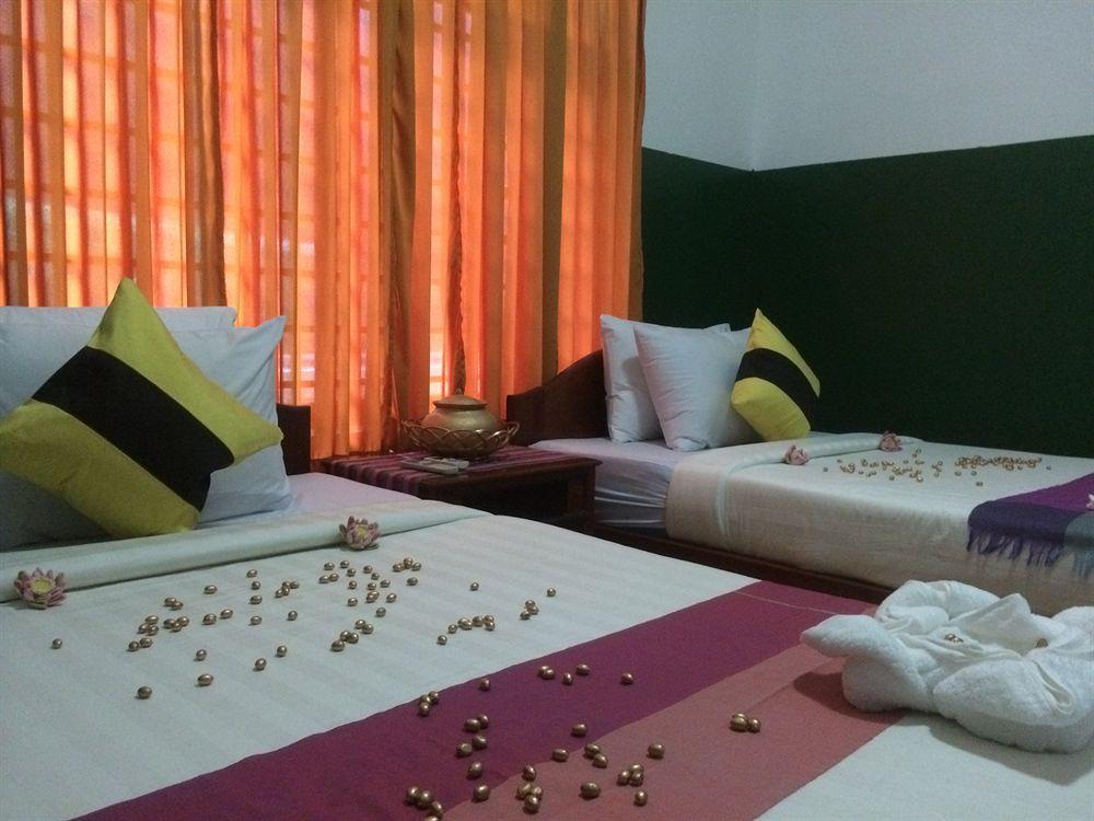 Golden Luck Hotel