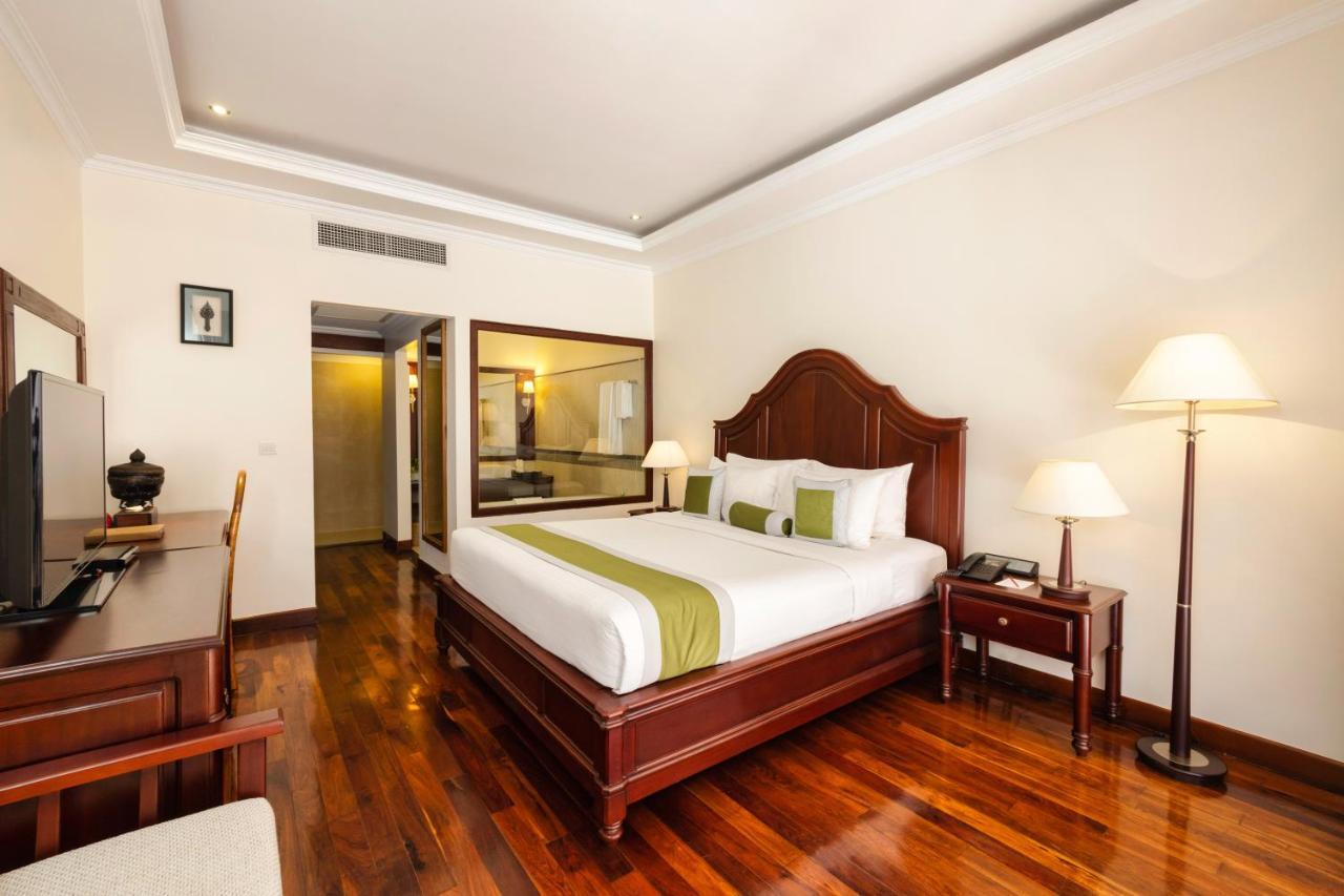 Hotel Saem Siemreap 4*