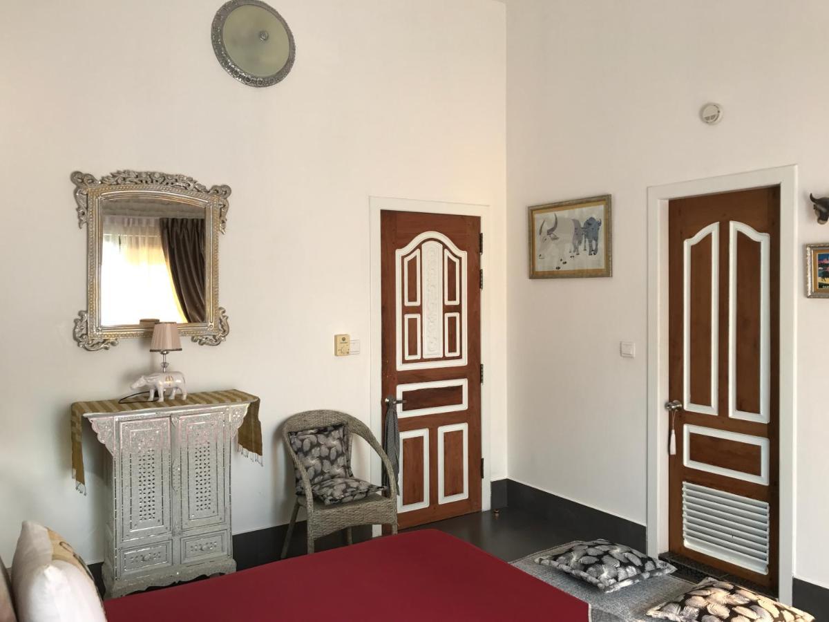 The Gallery