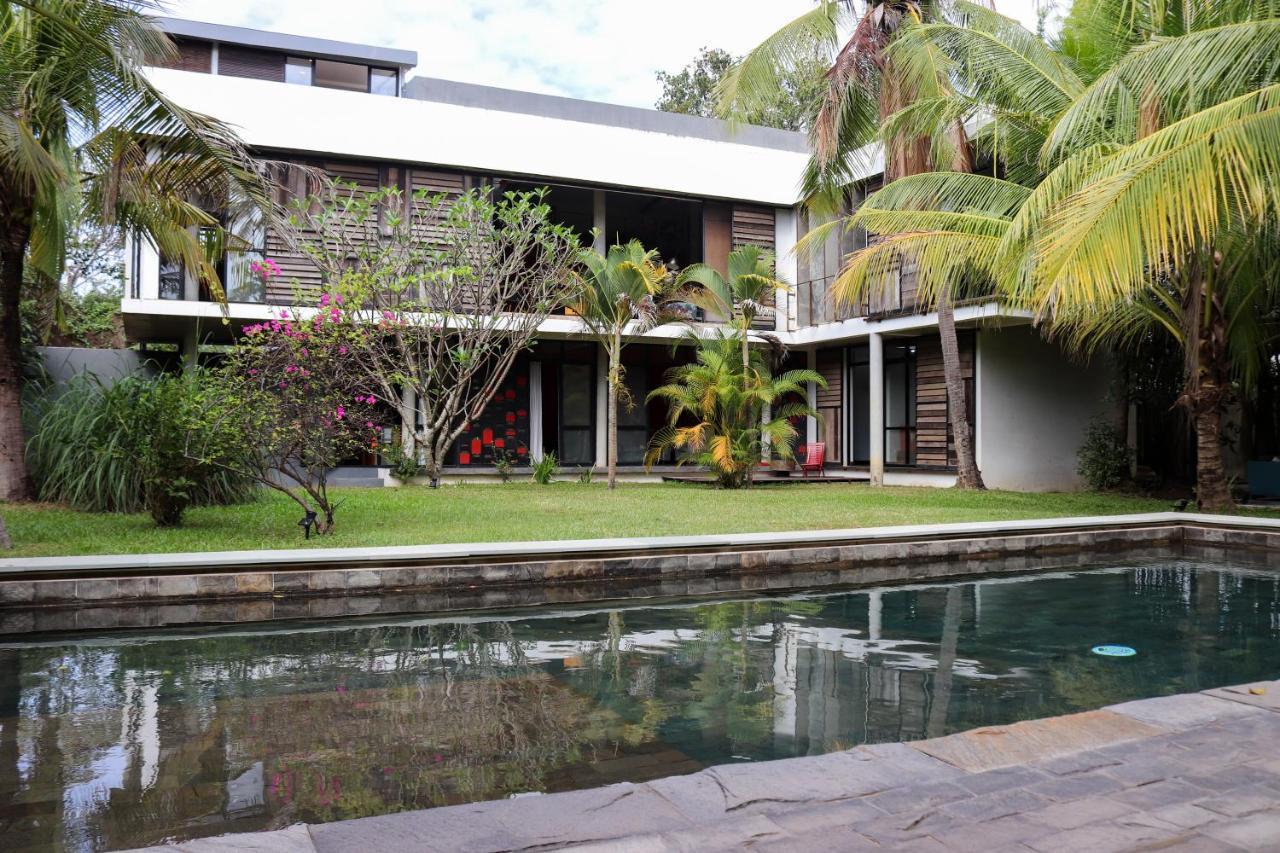 Redbox House - Private Luxury Modern Style 5 Bedrooms