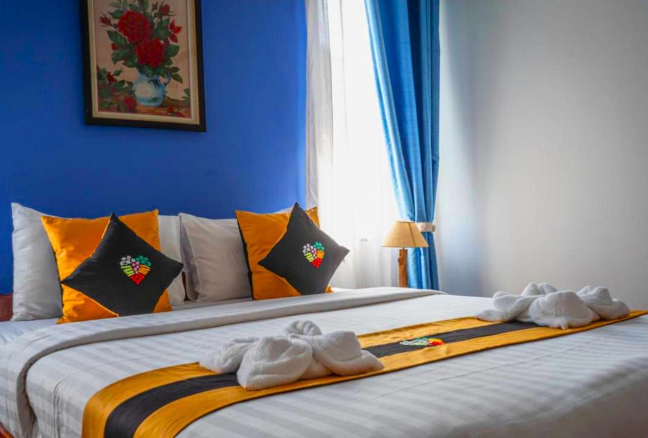 Antonios Hotel 4*