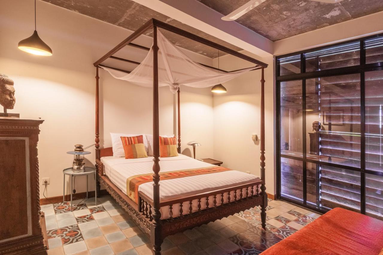 Redbox House - Private Luxury Modern Style 5 Bedrooms Siem Reap